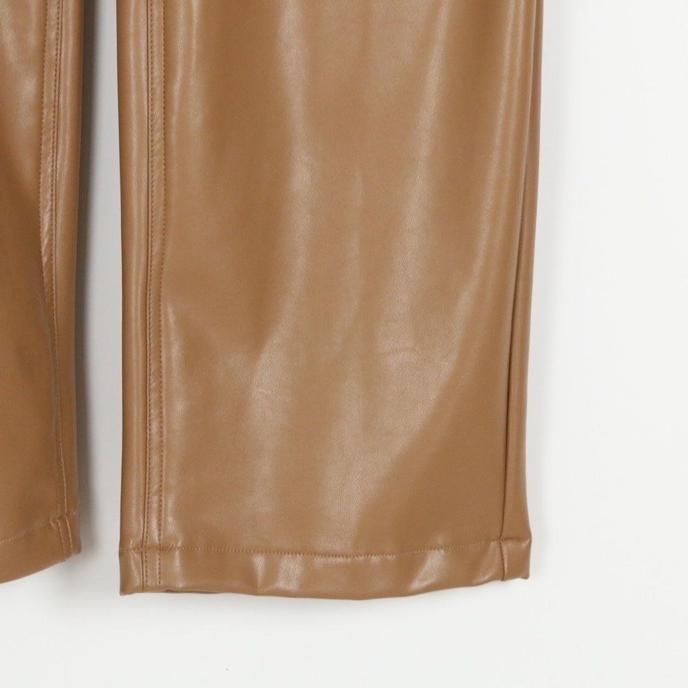 Abercrombie & Fitch 90’s Straight High Rise Faux Leather Pants - Picture 4 of 7